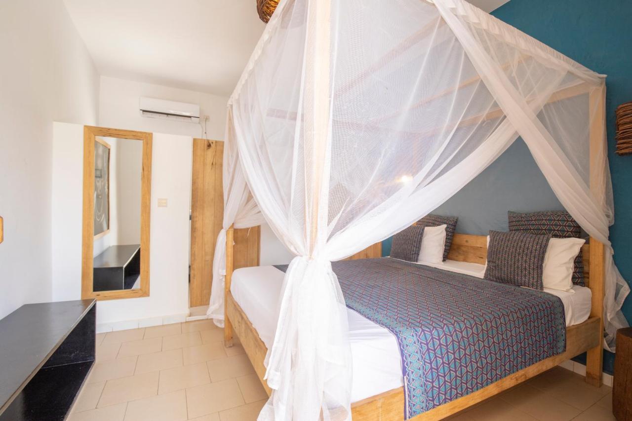 Casa Louka Bed & Breakfast Saly Portudal Ngoại thất bức ảnh